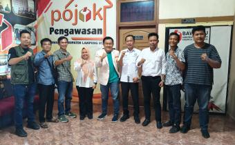 SILAHTURAHMI PEMUDA MUHAMMADIYAH KE SEKRETARIAT BAWASLU LAMPUNG UTARA 